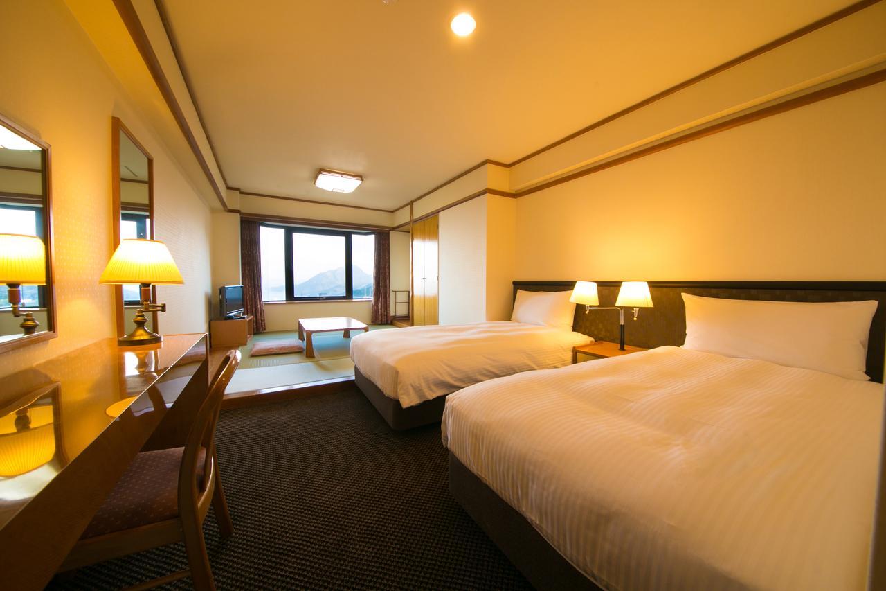 Resorpia Beppu Hotel Buitenkant foto